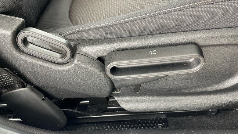 MINI Hatchback 1.5 Cooper Classic 5dr Auto Petrol Hatchback